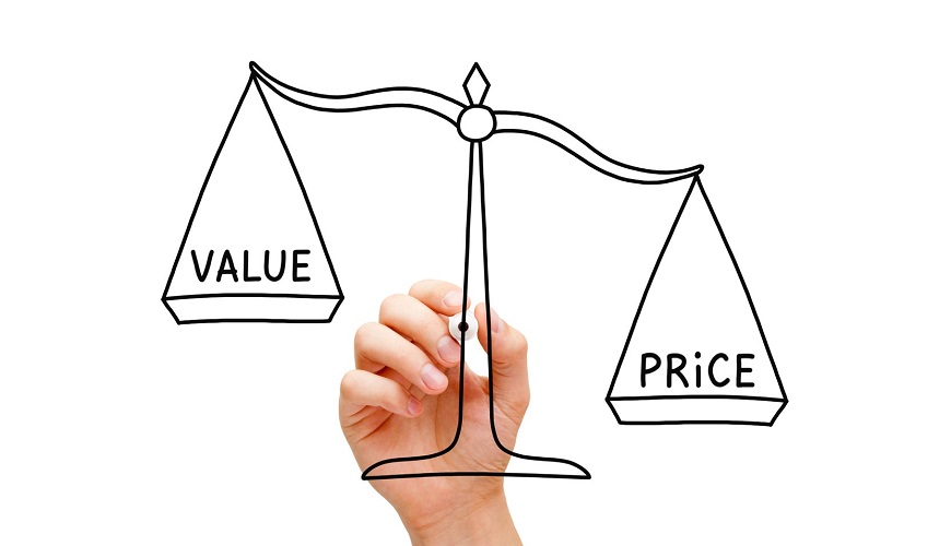 Tham khảo giá cả trên thị trường nhưng phải đi đôi với chất lượng