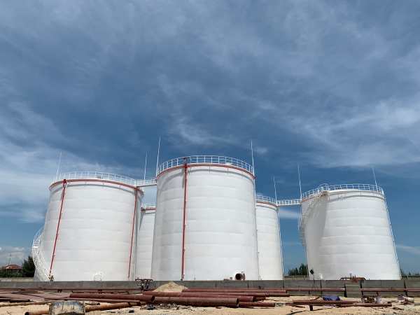 Ống thép không mối hàn được ứng dụng trong ngành dầu khí