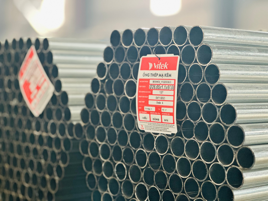 Tem chống hàng giả và thông số kỹ thuật mỗi bó thép thương hiệu Vitek