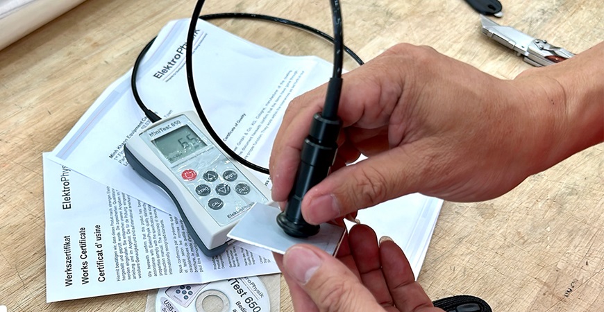 Thiết bị đo độ dày lớp mạ kẽm giúp cho kết quả nhanh chóng mà không làm hỏng mẫu vật