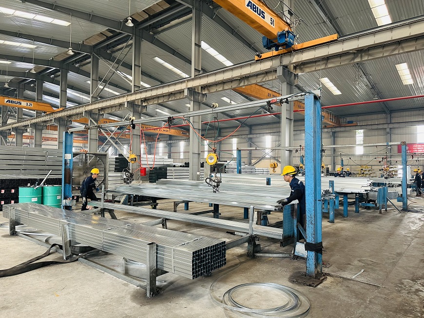 Dây chuyền sản xuất chất lượng cao tại nhà máy