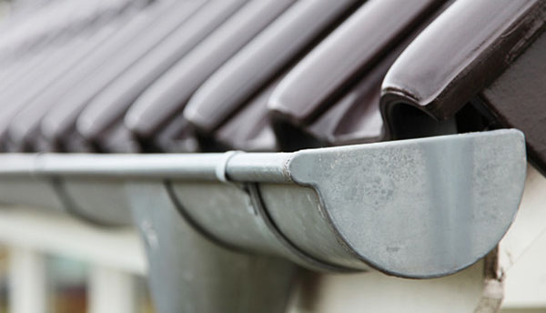 Máng thoát nước đóng vai trò quan trọng cho những công trình sử dụng mái tôn