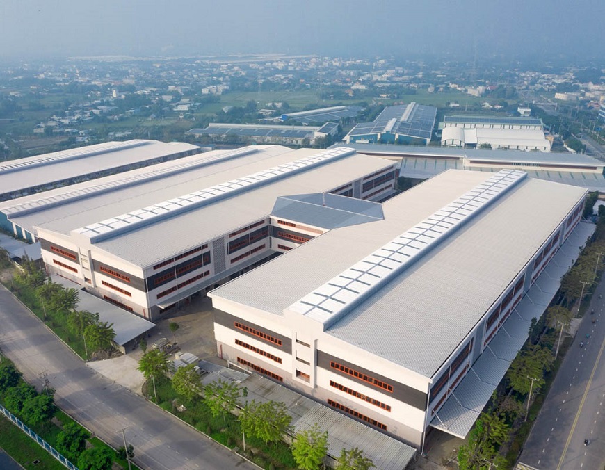 Chủ đầu tư cần chú trọng đến kết cấu mái và mái lợp vì nó gần như quyết định lớn đến khả năng chịu lực của toàn bộ công trình