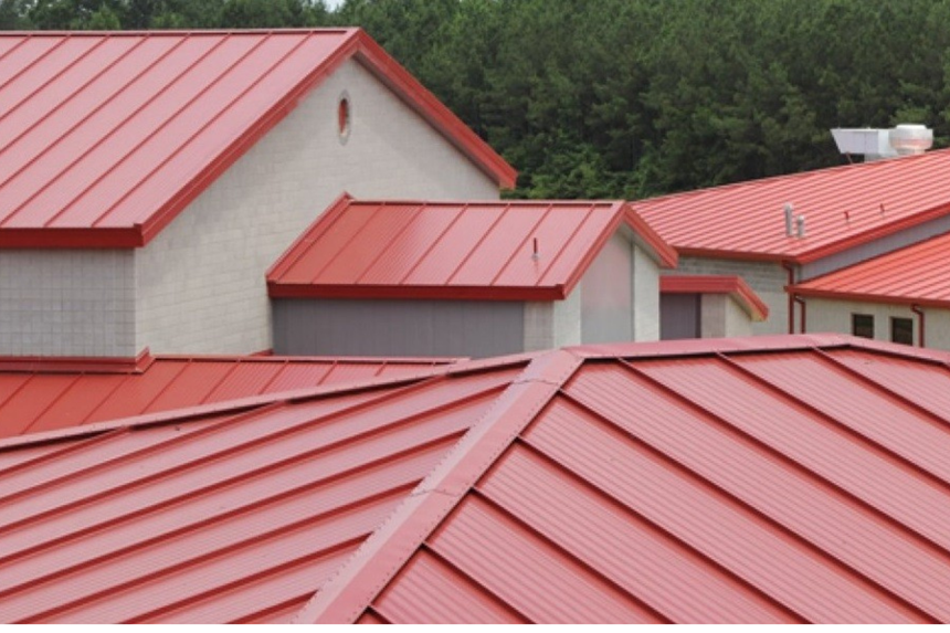 Ứng dụng tôn cách nhiệt 6 sóng Olympic đỏ kim cương cho công trình luôn bền đẹp