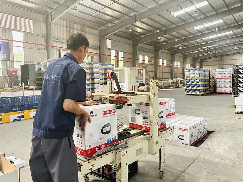 Mua bình nóng lạnh tại địa chỉ uy tín