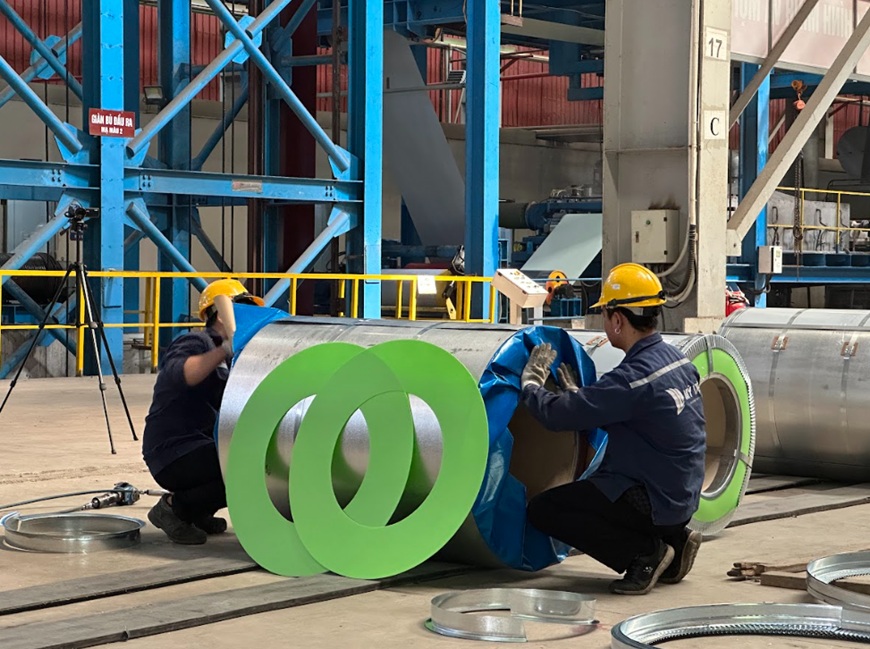 Những hình ảnh "giản dị nhưng đẹp đẽ” vẫn luôn lặp lại thường ngày tại Nhà Máy