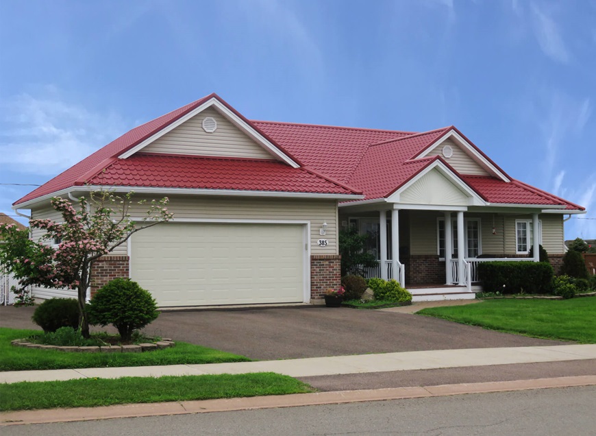 Chọn màu mái phù hợp phong cách kiến trúc giúp công trình đạt tới sự hài hòa tối đa, không bị "lệch tông" gây mất thẩm mỹ