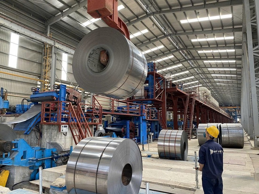 Khả năng chống oxy hóa tốt cùng chi phí hợp lý cũng là lý do giúp tôn cuộn mạ kẽm ngày càng được ưa chuộng trên thị trường