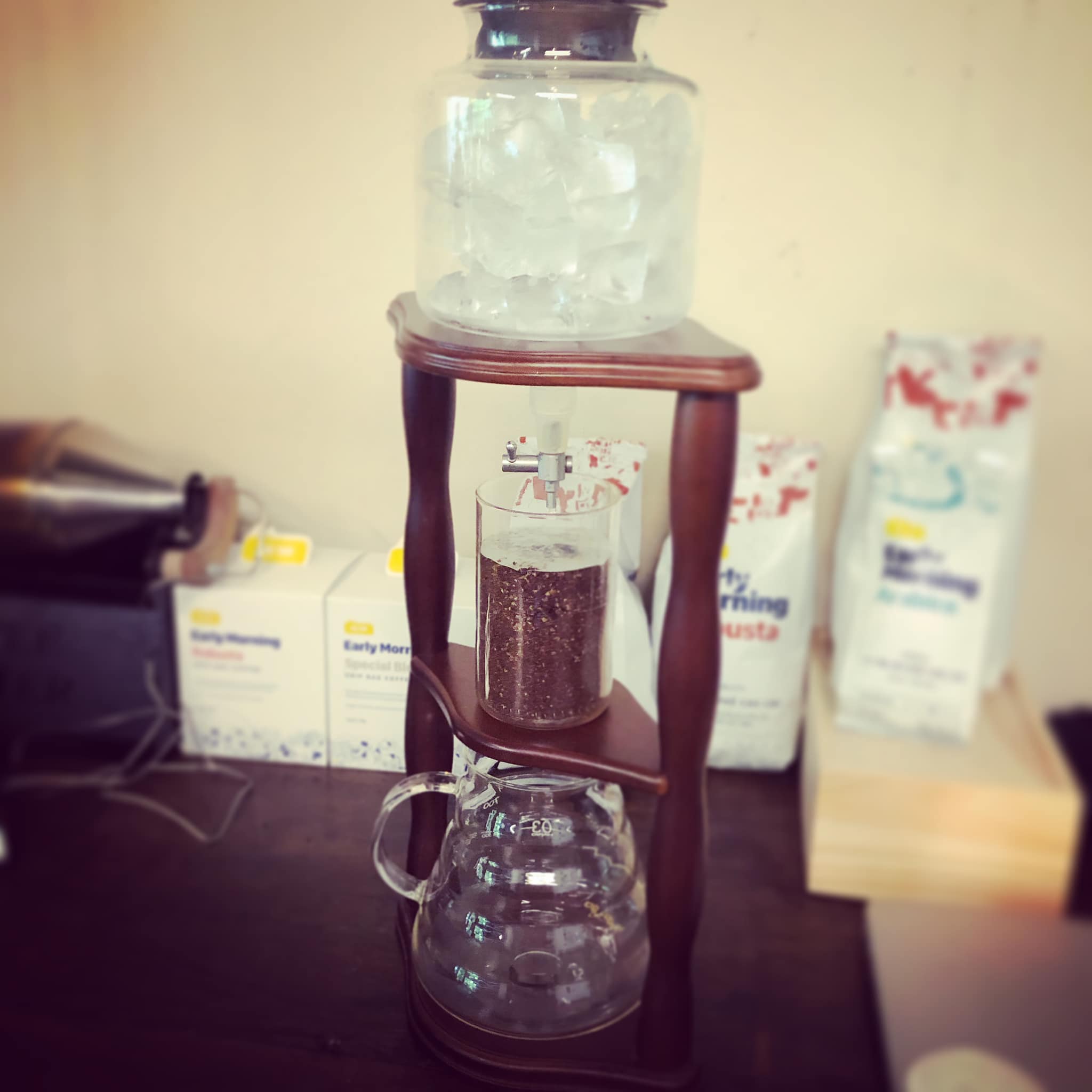 COLD-BREW-EARLY-MORNING-TEA-COFFEE