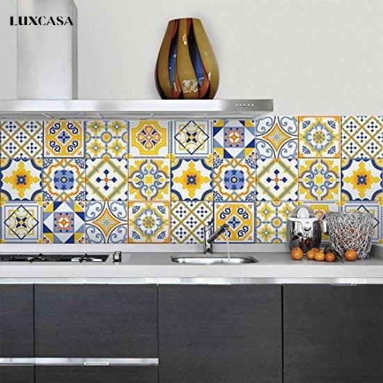 Sử dụng tông màu chủ đạo là vàng với nhiều hình khác nhau tạo nên một nét đẹp tinh tế Gạch bông hình lục giác