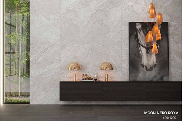 Mẫu gạch ốp chân tường phòng khách màu xám ghi vân đá thiên nhiên