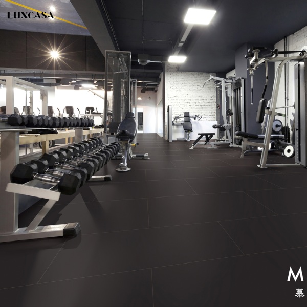 Phòng tập gym dùng gạch LUMT60018 lát nền, xương gạch này đồng chất nên rất cức chắc