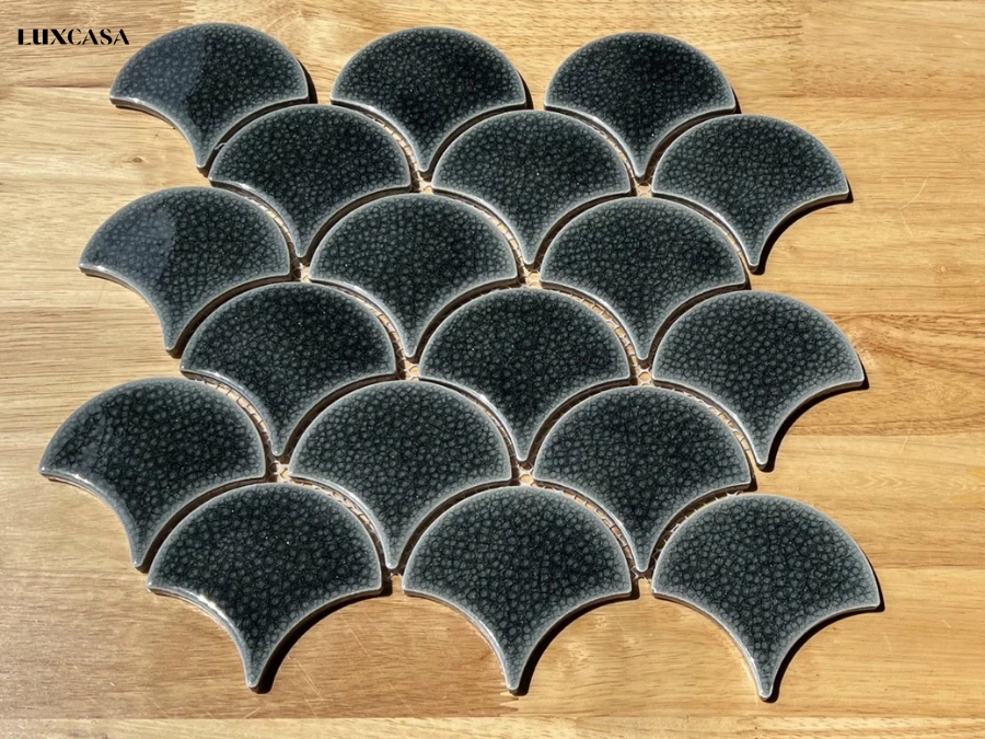 Đây là loại bề mặt cao cấp, phù hợp với các ngôi nhà sang trọng và đẳng cấp