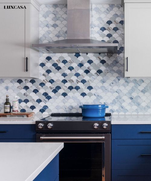 Thiết kế nhà bếp với nhiều màu sắc gạch lục giác