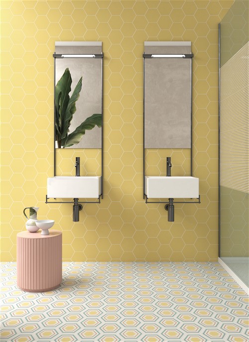Mẫu gạch lục giác mosaic màu vàng cao cấp ốp nhà tắm
