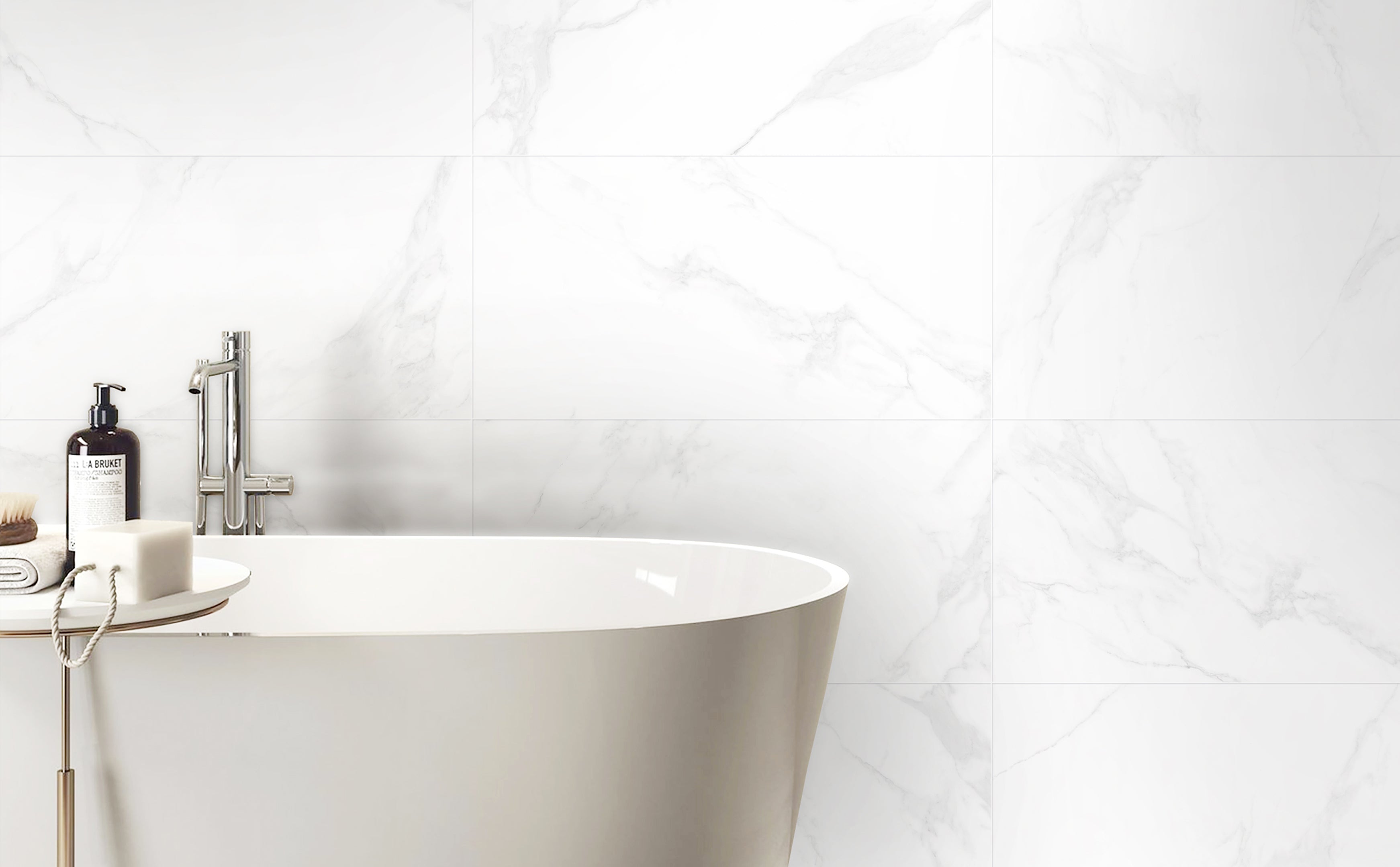 Gạch màu trắng vân mây 30x60 ốp nhà tắm cho không gian trở nên rộng hơn