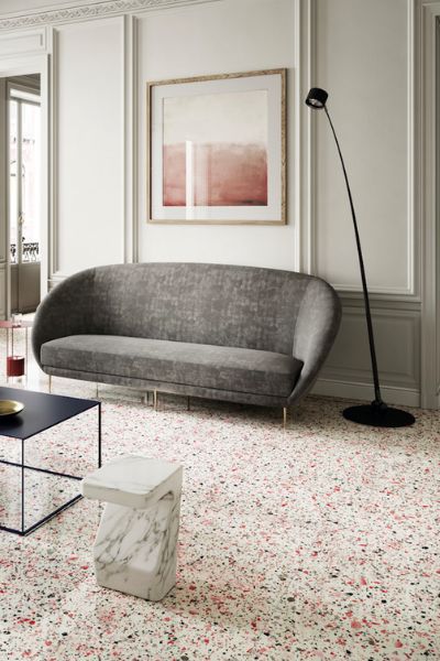 Màu gạch đặc biệt với các hạt đá đỏ tạo nét đẹp cổ điển cho không gian sử dụng