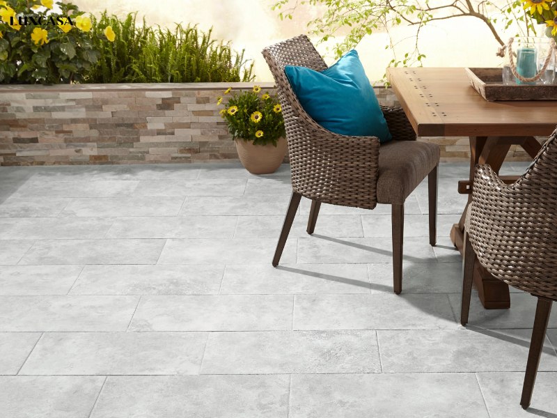 Gạch thẻ giả đá ốp tường ngoại thất rất bền bỉ và tạo nên một nét đẹp vô cùng chân thực, tự nhiên