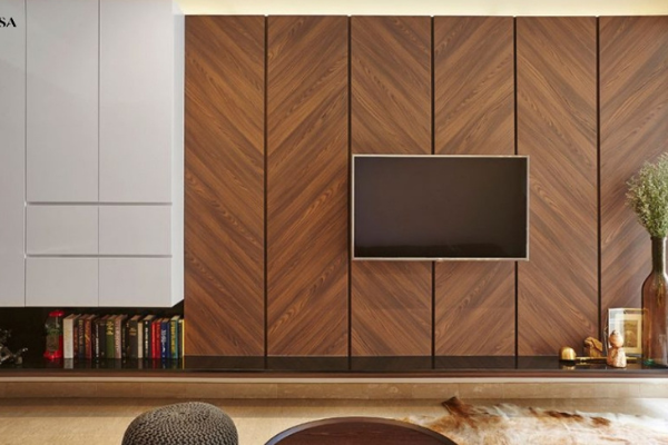 Gạch vân gỗ Viglacera được làm từ đất sét