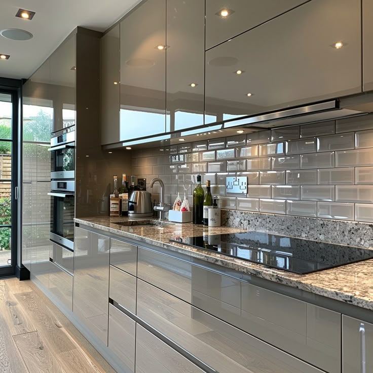 Gạch thẻ men bóng màu xám