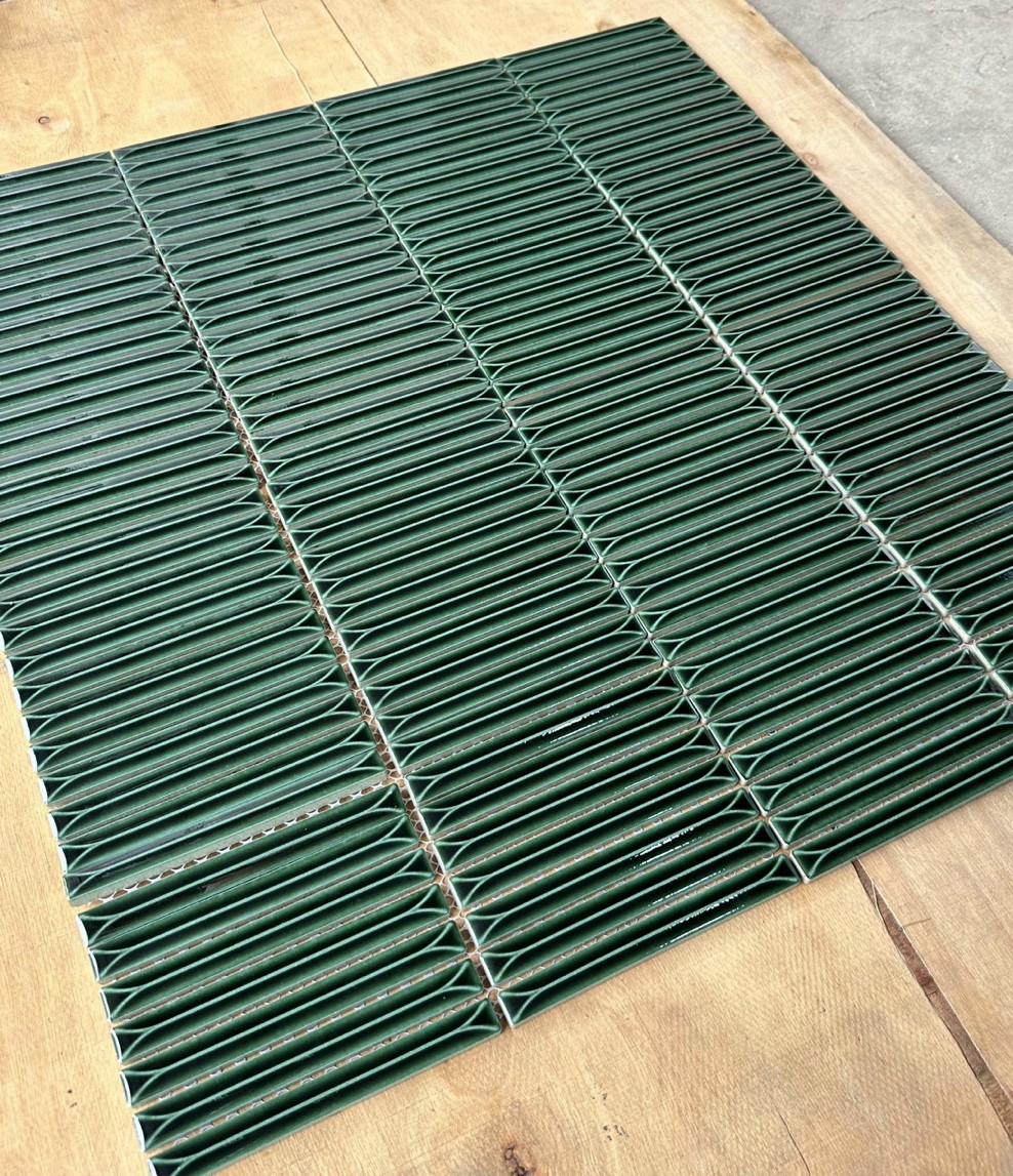 Gạch mosaic que 296x297 145TTEBC14 (xanh lá đậm)