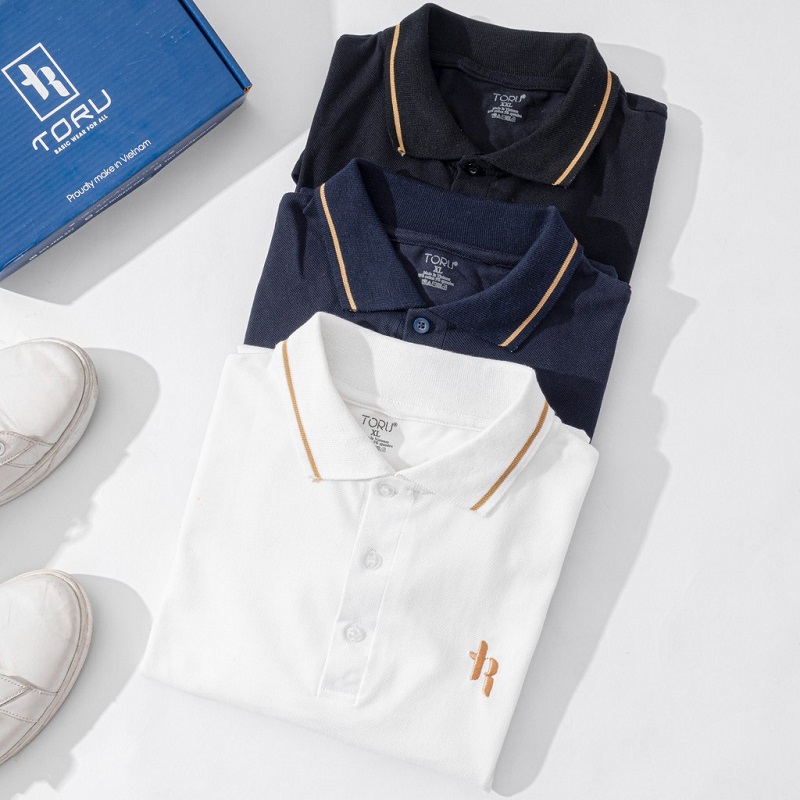 Áo thun nam có cổ Toru