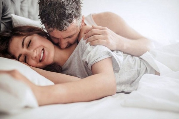 Dirty talk khi cả hai thoải mái với nhau