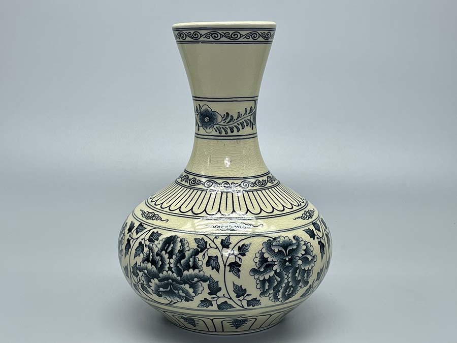 binh-cuc-quan-tu-h28-gom-chu-dau-truyen-thong-2