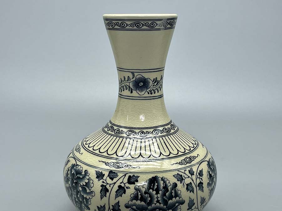 binh-cuc-quan-tu-h28-gom-chu-dau-truyen-thong-4