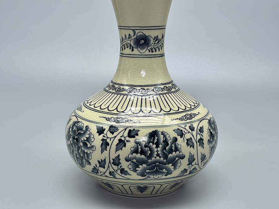 binh-cuc-quan-tu-h28-gom-chu-dau-truyen-thong-5