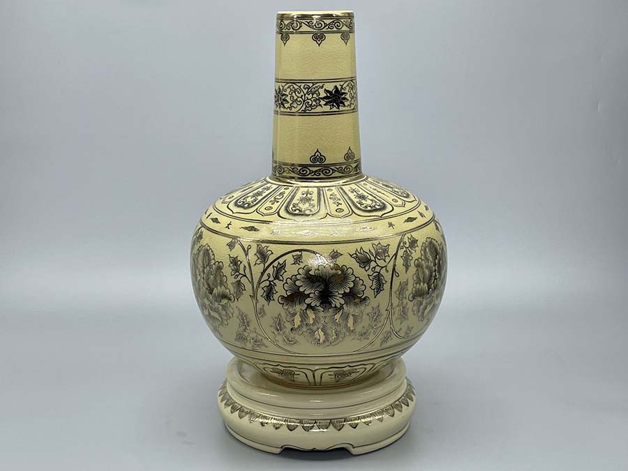 binh-hoa-lam-h45-gom-chu-dau-ve-vang-kim-1