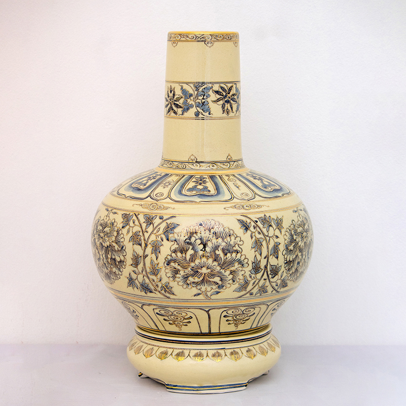 binh-hoa-lam-mau-don-gom-chu-dau-1