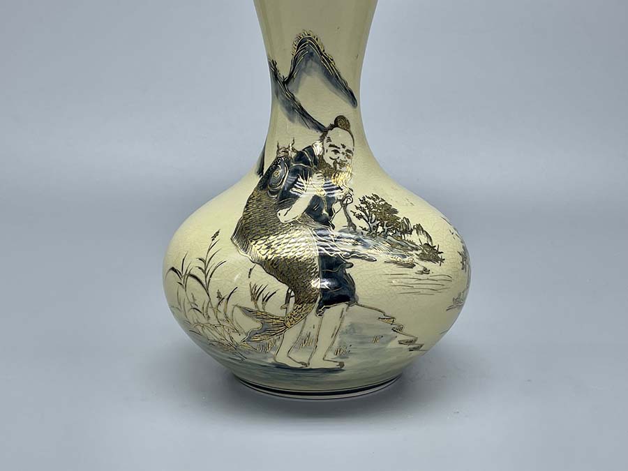 binh-hoa-ngu-ong-ca-chep-h27-gom-chu-dau-ve-vang-kim-5