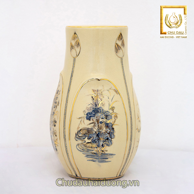 binh-hoa-sen-gom-chu-dau-vang-kim-8