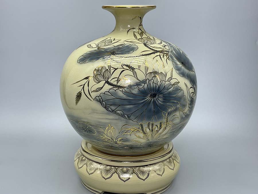 binh-hut-loc-ly-ngu-vong-nguyet-h40-gom-chu-dau-ve-vang-kim-4