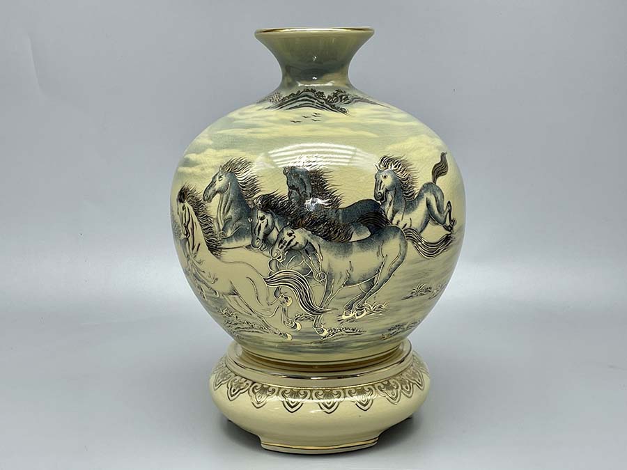 binh-hut-loc-ma-dao-thanh-cong-cao-30cm-gom-chu-dau-ve-vang-kim-3