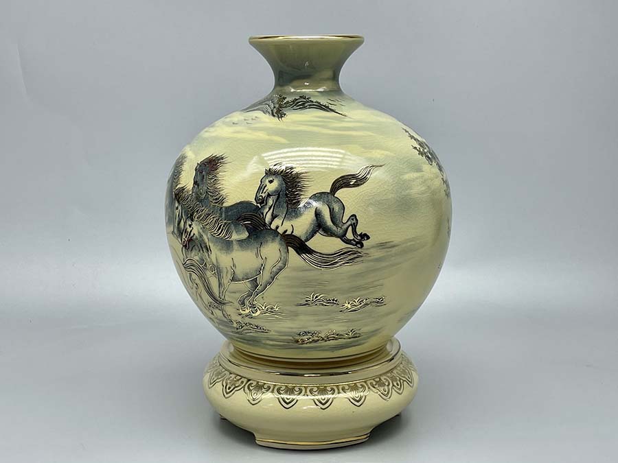 binh-hut-loc-ma-dao-thanh-cong-cao-30cm-gom-chu-dau-ve-vang-kim-4