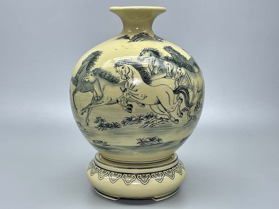 binh-hut-loc-ma-dao-thanh-cong-h30-gom-chu-dau-truyen-thong-3