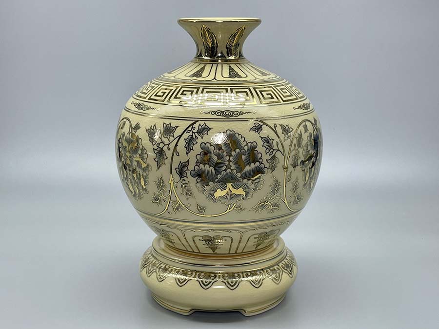 binh-hut-loc-phu-dung-h30-gom-chu-dau-ve-vang-kim-1