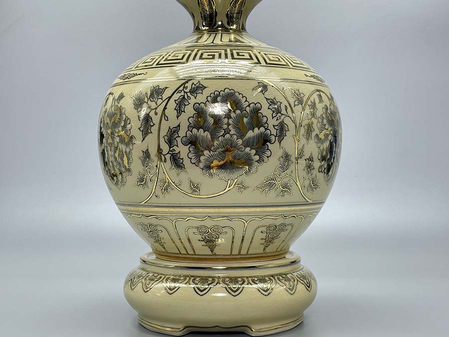 binh-hut-loc-phu-dung-h30-gom-chu-dau-ve-vang-kim-3