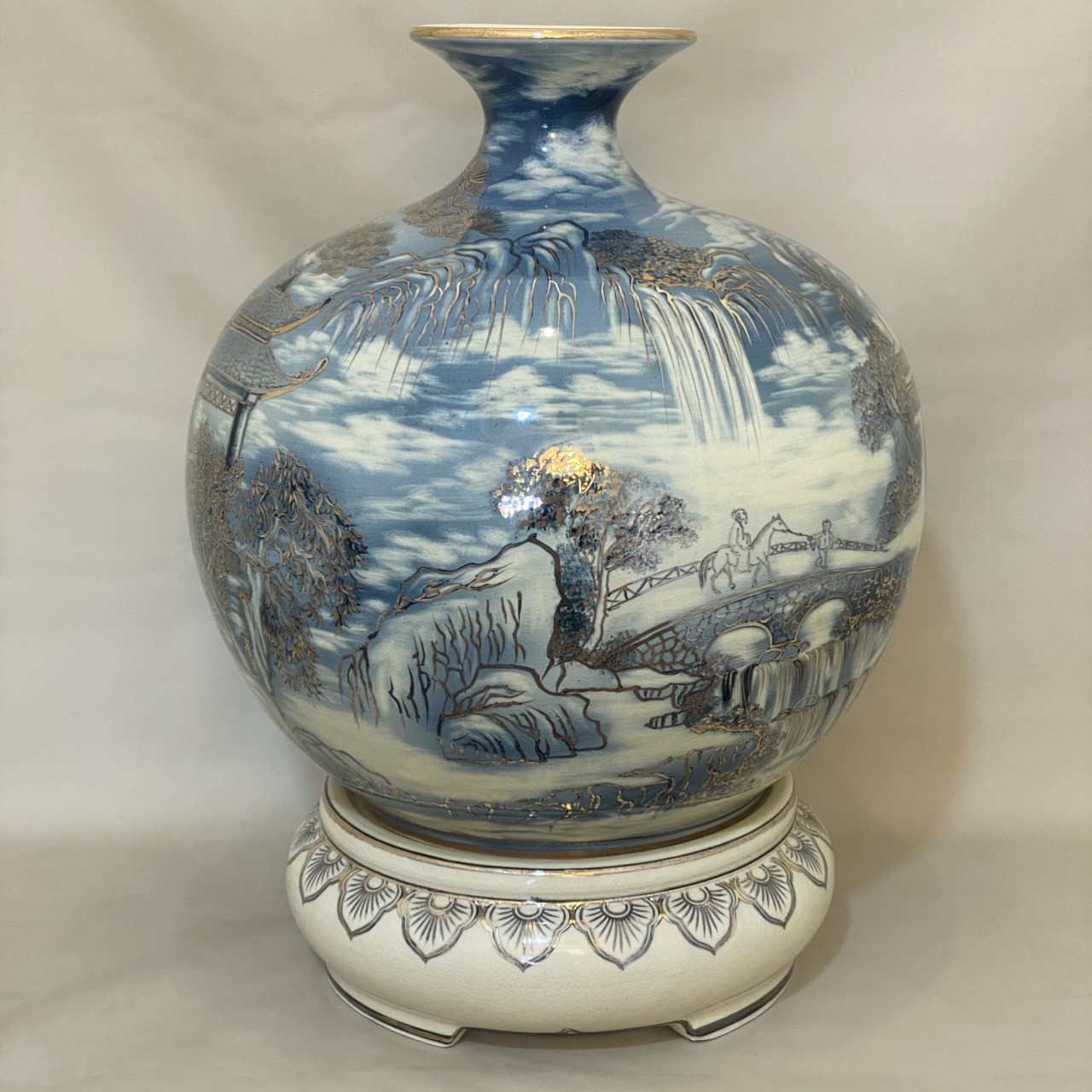 binh-hut-loc-son-thuy-huu-tinh-3d-gom-chu-dau-2