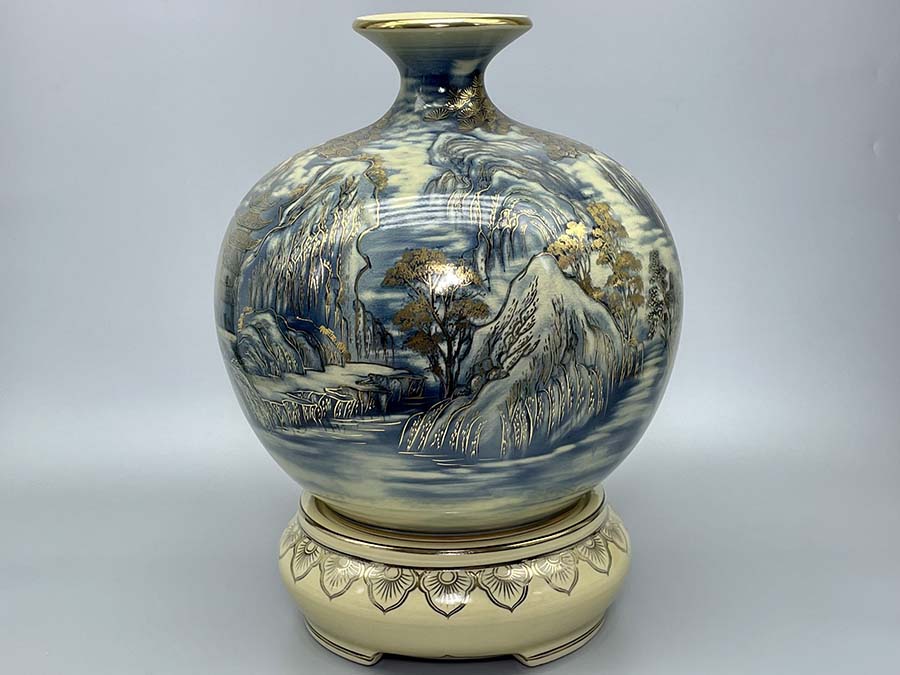 binh-hut-loc-son-thuy-huu-tinh-gom-chu-dau-ve-vang-kim-1