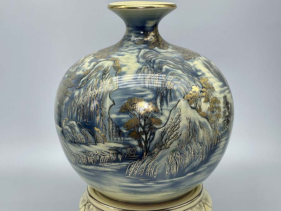 binh-hut-loc-son-thuy-huu-tinh-gom-chu-dau-ve-vang-kim-4