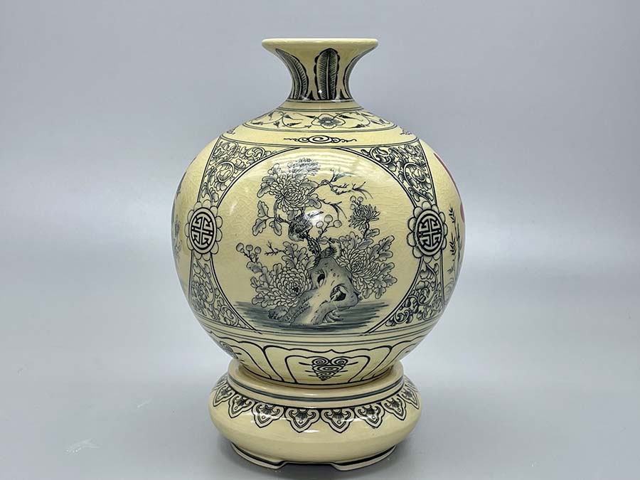 binh-hut-loc-tu-canh-chu-loc-h25-gom-chu-dau-truyen-thong-4