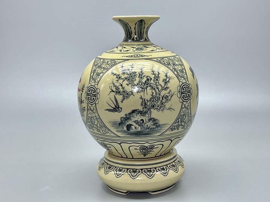 binh-hut-loc-tu-canh-chu-loc-h25-gom-chu-dau-truyen-thong-5