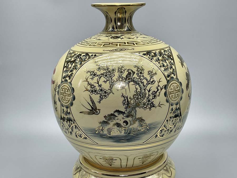 binh-hut-loc-tu-canh-chu-loc-h45-ve-vang-kim-6