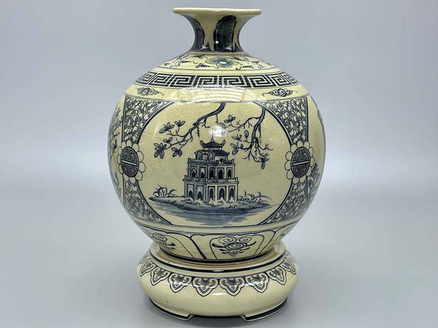 binh-hut-loc-tu-canh-ha-noi-h30-gom-chu-dau-truyen-thong-7