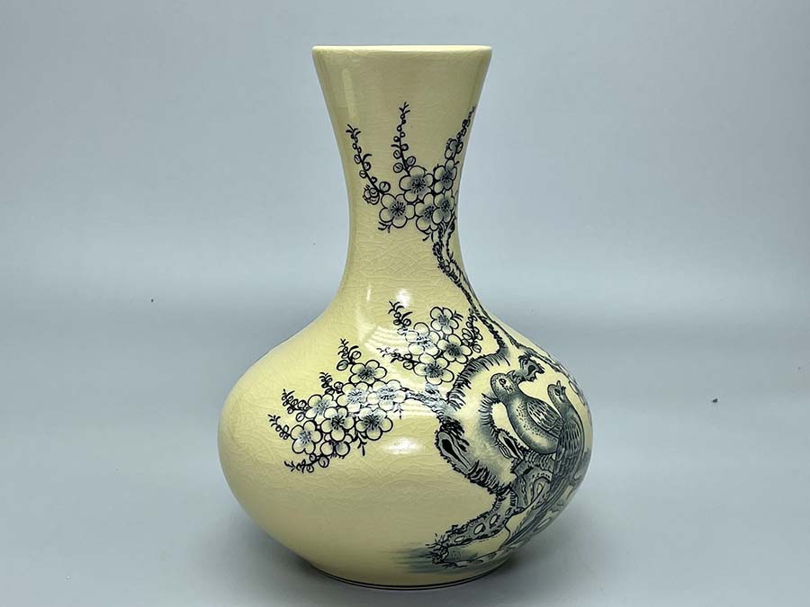 binh-mai-hoa-tiet-chim-dao-h27-gom-chu-dau-ve-vang-kim-5