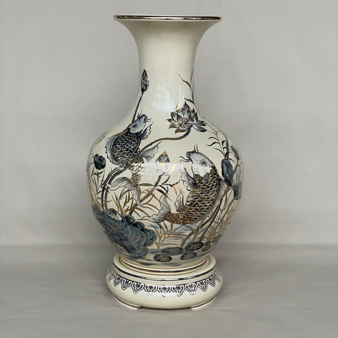 binh-phu-quy-ca-chep-hoa-sen-h50-gom-chu-dau-1