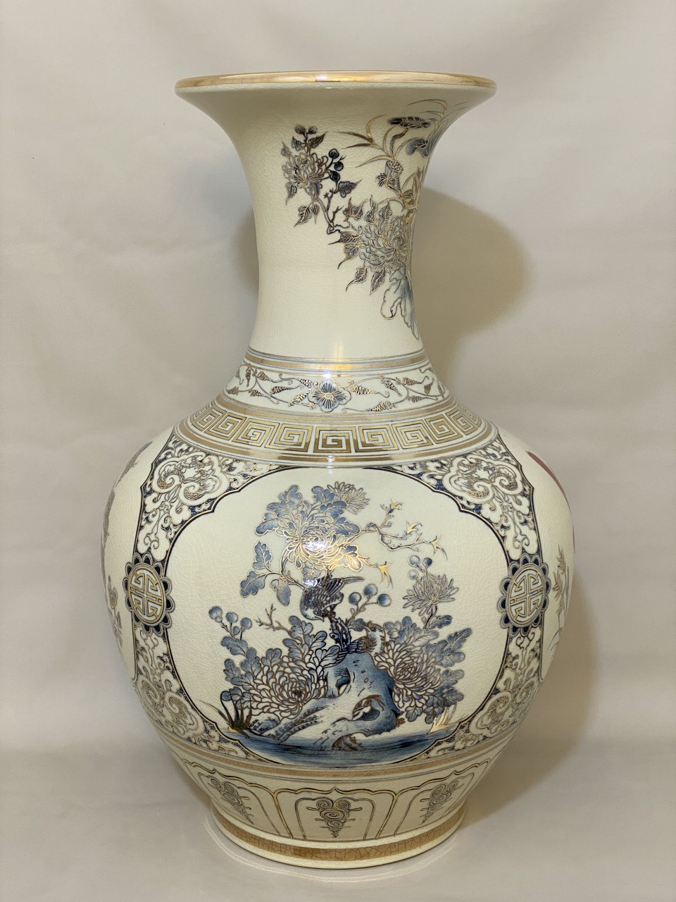 binh-phu-quy-chu-loc-h50-gom-chu-dau-vang-kim-4